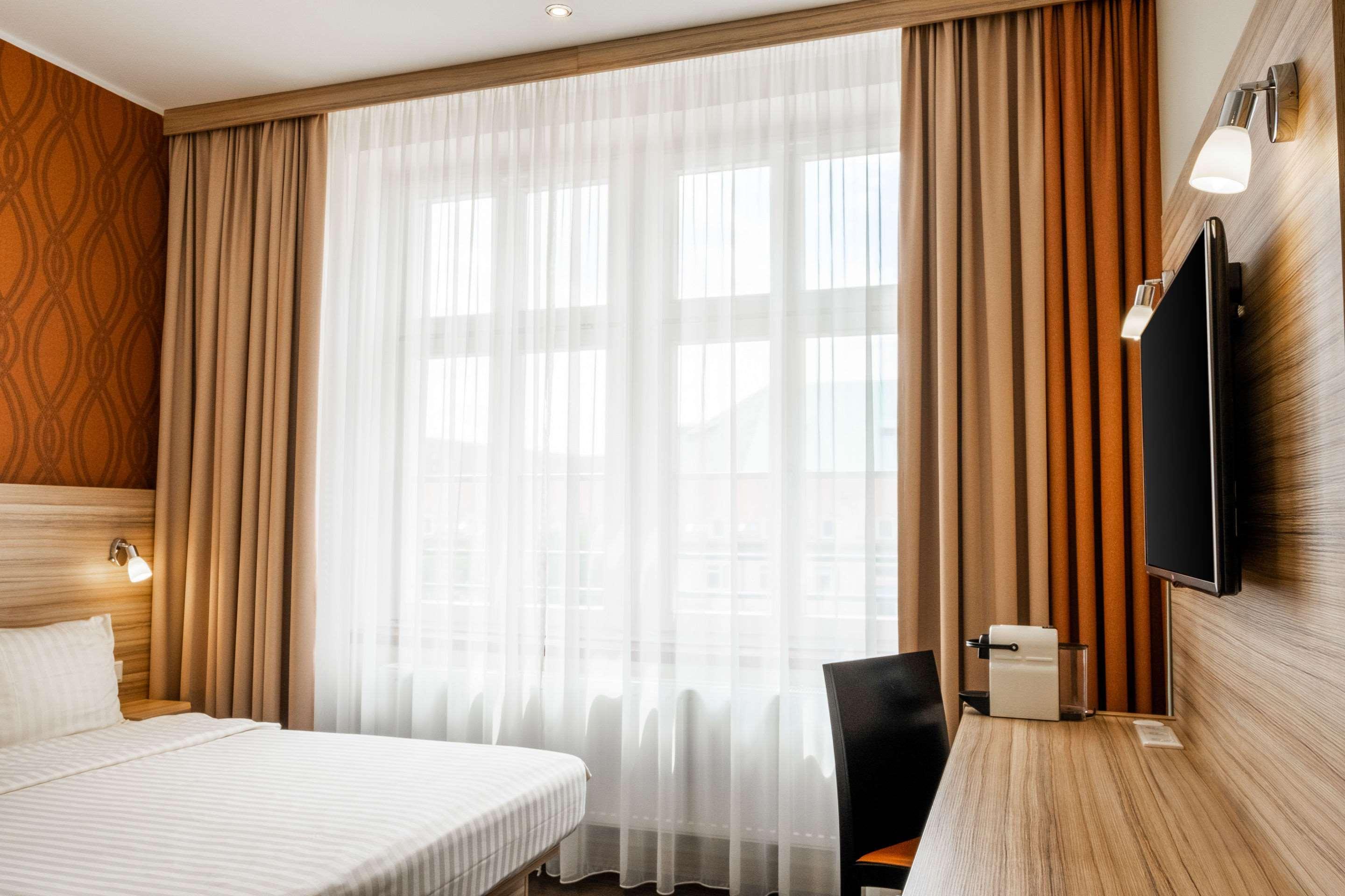 Star G Premium Altmarkt Дрезден